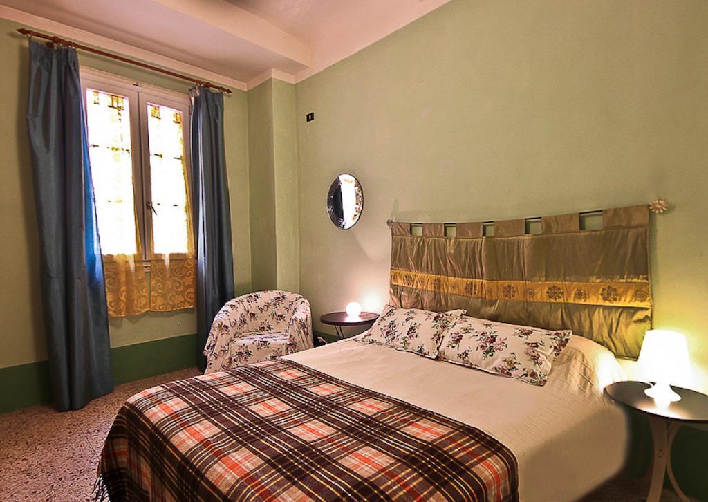 Apartments Florence- Santa Maria Novella Ruang foto